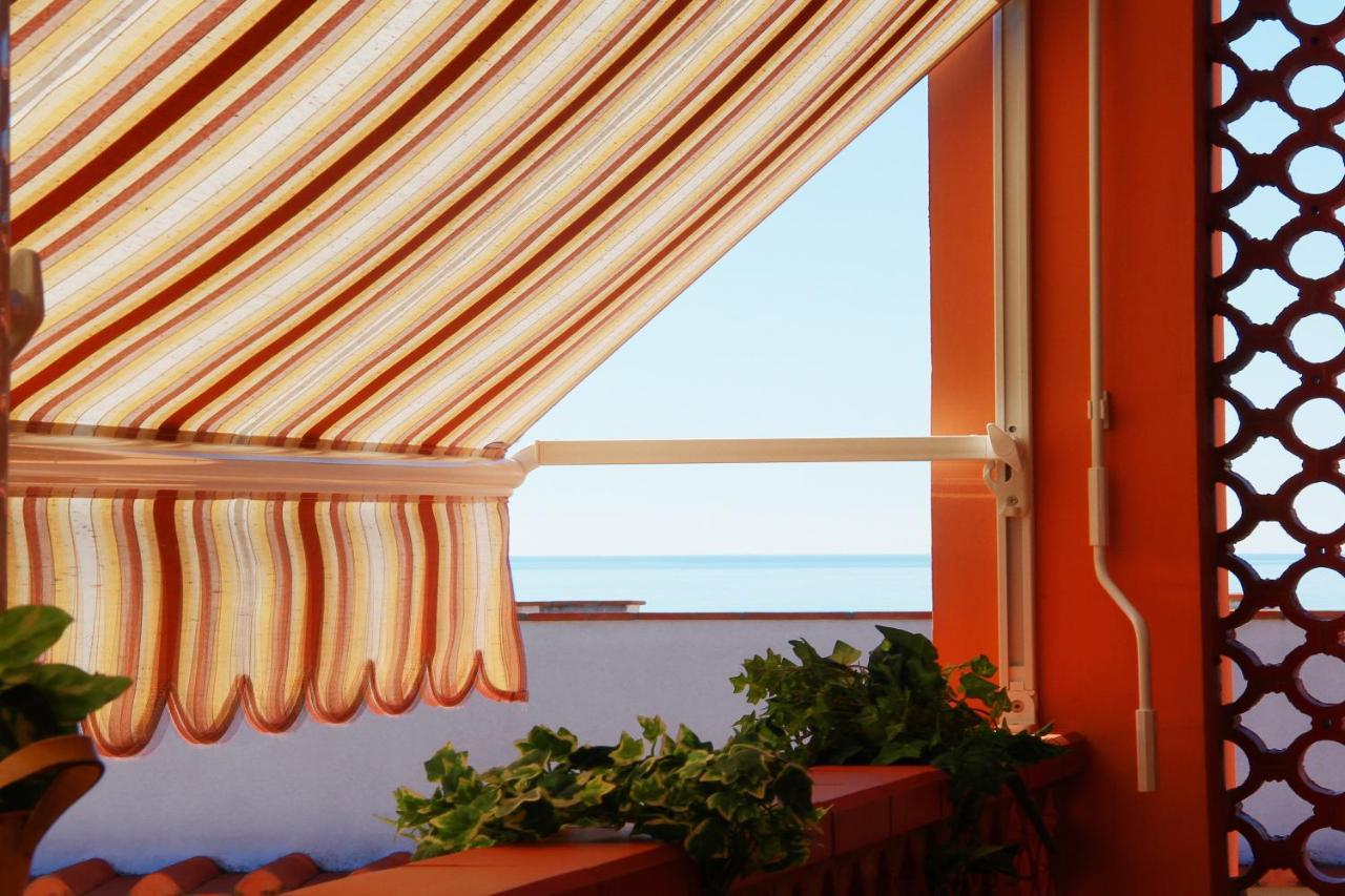 Holiday Home Arzilli Follonica Exteriör bild