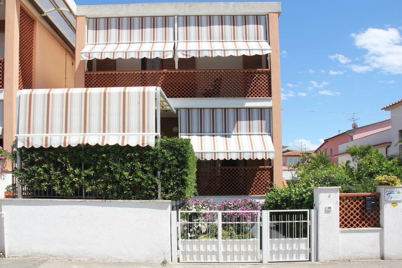 Holiday Home Arzilli Follonica Exteriör bild